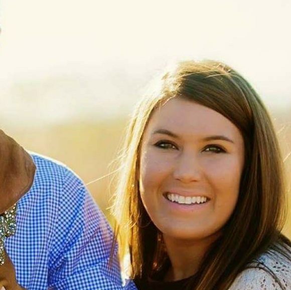 Meet your Posher, Brittany - Picture 1 of 1